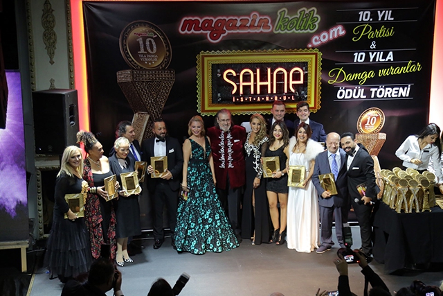 MAGAZİNKOLİK 10. YIL GURUR GECESİ! 12