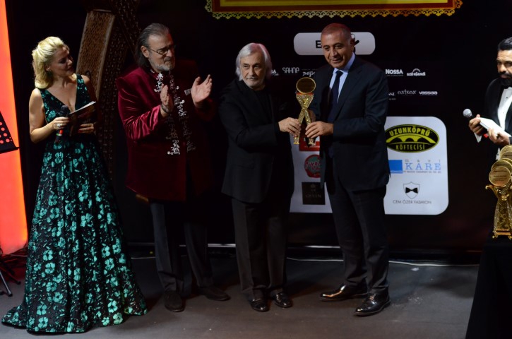 MAGAZİNKOLİK'İN 10. YILINDA 10 ALTIN İNSAN 40