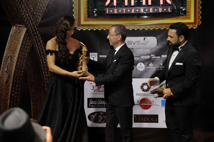 10.YILIMIZDA KURUMSAL ÖDÜLLERİMİZ! 10