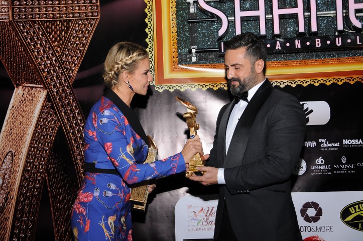 10.YILIMIZDA KURUMSAL ÖDÜLLERİMİZ! 7