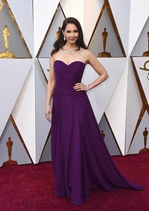 90. Oscar Ödül Töreni... KIRMIZI HALIDA ŞIKLIK YARIŞI 10