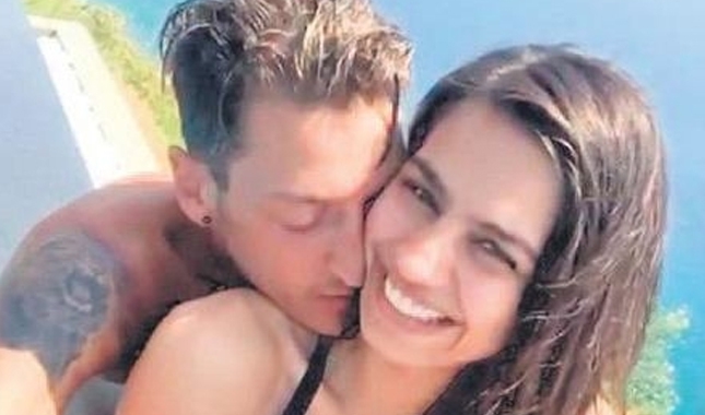 Amine Gülşe'ye iltifat yağmuru... 27