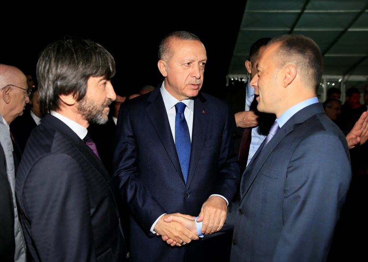 GÖRKEMLİ FETİH ŞÖLENİNE ÜNLÜ AKINI