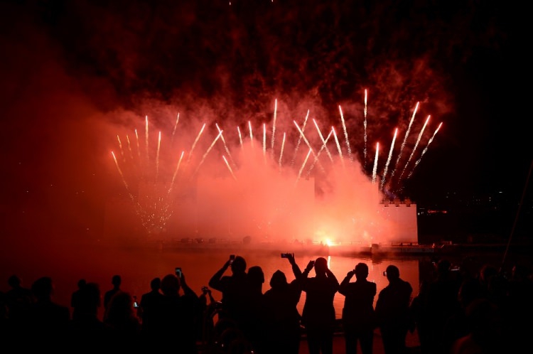 GÖRKEMLİ FETİH ŞÖLENİNE ÜNLÜ AKINI 8