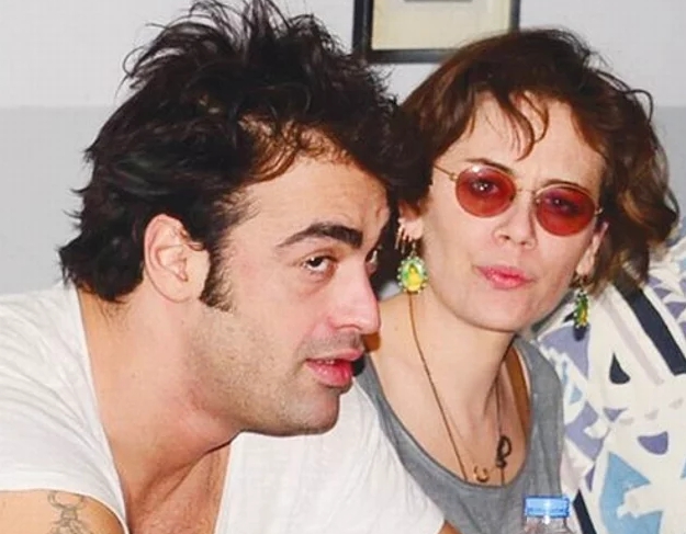 Aşk Yaşadıklarını Öğrenince Şok Olacaksınız 9