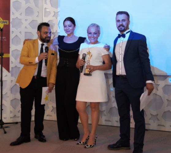 MAGAZİNKOLİK “YILIN MAGAZİN MARKASI” SEÇİLDİ! 24