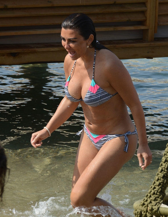 Selen Görgüzel... 2018 "SINGLE"KREASYONU 23
