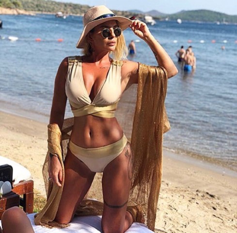 Berna Arıcı… 2018 YAZININ UZAK ARA İKON ŞAMPİYONU!... 10