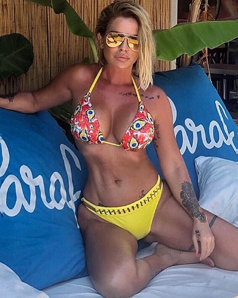 Berna Arıcı… 2018 YAZININ UZAK ARA İKON ŞAMPİYONU!... 19