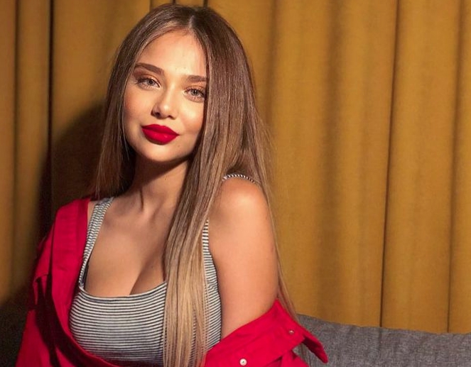 İnternet fenomeni Merve Taşkın... "LORIS KARIUS'LA BULUŞUP TANIŞTIK"!.. 7