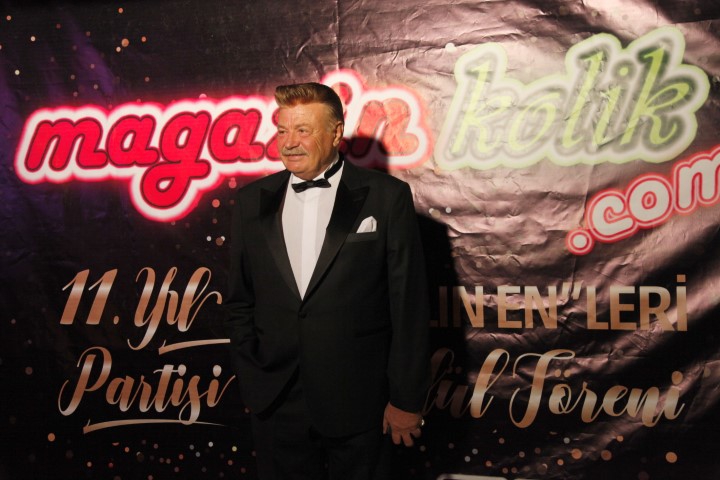 Magazinkolik 11. Yıl... KIRMIZI HALIDA ŞIKLIK YARIŞI 14