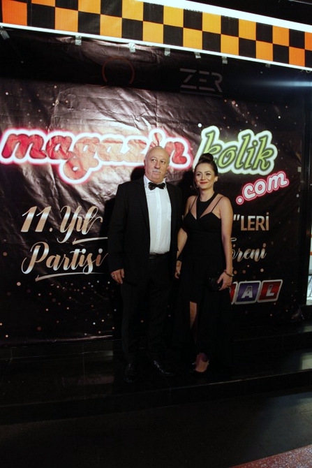 Magazinkolik 11. Yıl... KIRMIZI HALIDA ŞIKLIK YARIŞI 17