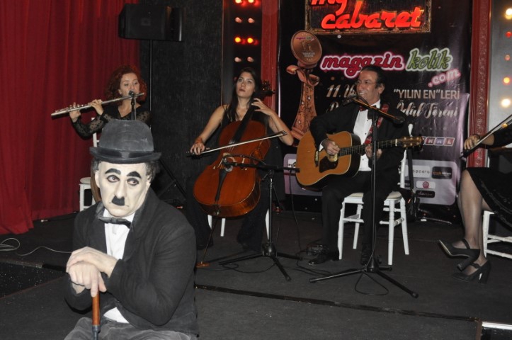 Magazinkolik 11. Yıl... ÖDÜL TÖRENİ ÖNCESİ KOKTEYL... 26