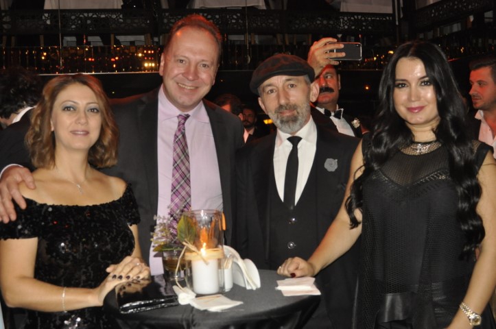 Magazinkolik 11. Yıl... ÖDÜL TÖRENİ ÖNCESİ KOKTEYL... 33