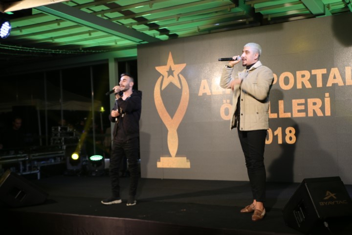 “ALTIN PORTAL” ÖDÜLLERİ ÇOK RENKLİ GÖRÜNTÜLERLE DAĞITILDI… 56