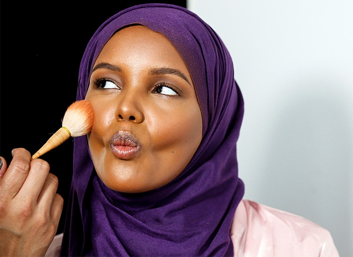Halima…"GÜZEL OLMAK İÇİN YARIÇIPLAK GİYİNMEYE GEREK YOK " 21