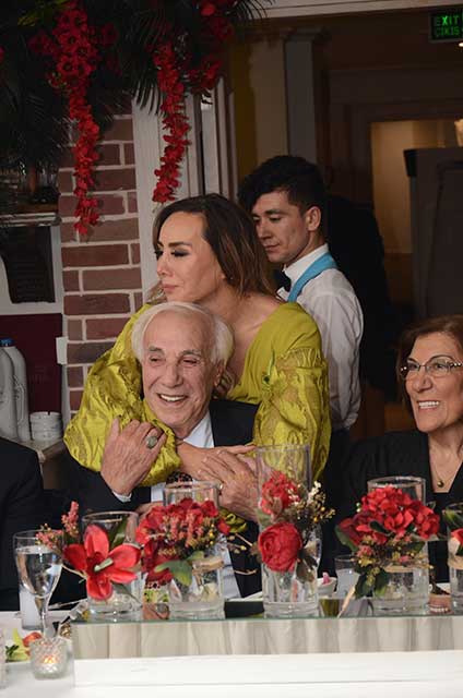 Asena Dere... DİLLERE DESTAN DOĞUM GÜNÜ!