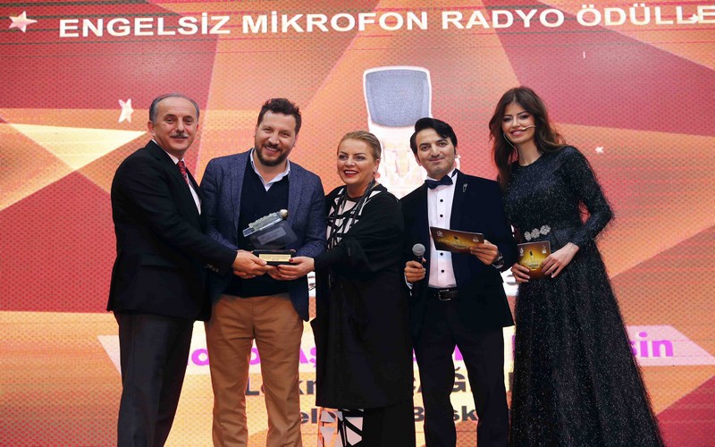Engelsiz Mikrofon Radyo Ödülleri... SAHİPLERİNİ BULDU!..
