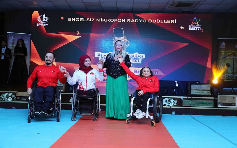 Engelsiz Mikrofon Radyo Ödülleri... SAHİPLERİNİ BULDU!..