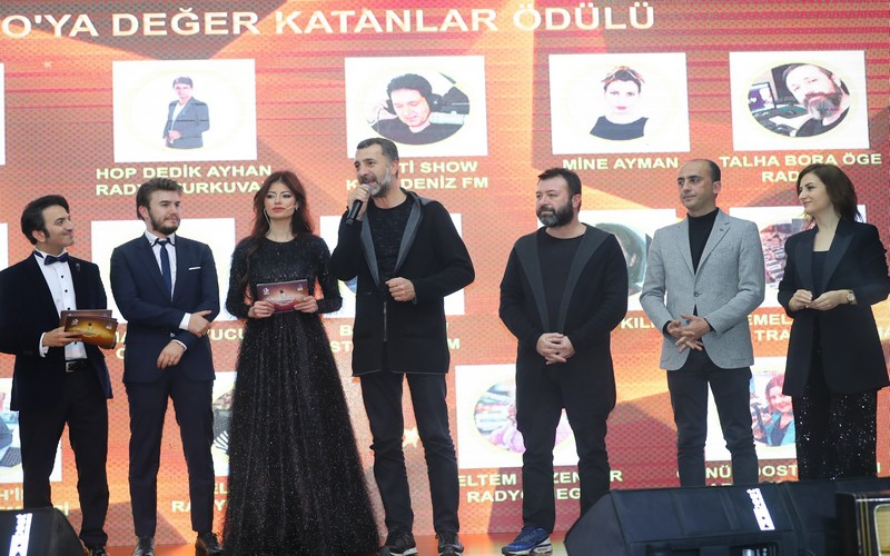 Engelsiz Mikrofon Radyo Ödülleri... SAHİPLERİNİ BULDU!..