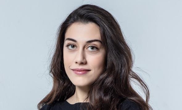 Çok Güzel Hareketler 2... YEPYENİ OYUNCU KADROSU İLE YENİDEN EKRANLARDA! 8