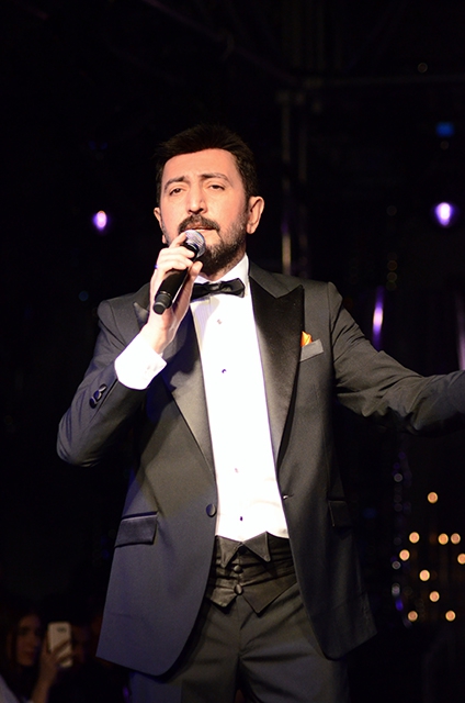 ŞİNASİ GÜNAYDIN İLE TÜRKİYE'NİN KARİZMALARI! 28