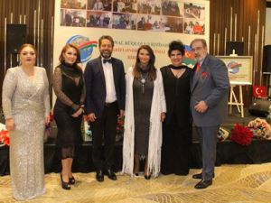 TÜRK SANATÇILARDAN BAKÜ'YE "NEVRUZ"ÇIKARMASI!..