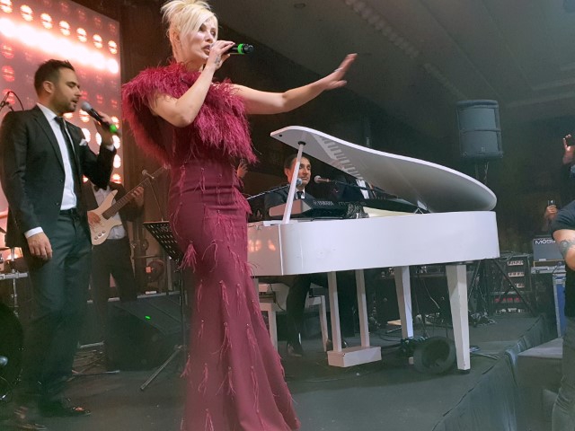 Ömür Gedik... KIZINI EVLENDİRDİ! 11