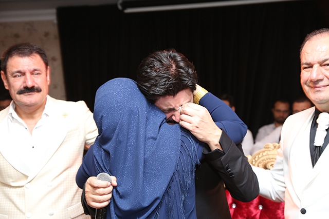 Ekin... OĞLUNA MUHTEŞEM SÜNNET DÜĞÜNÜ! 22