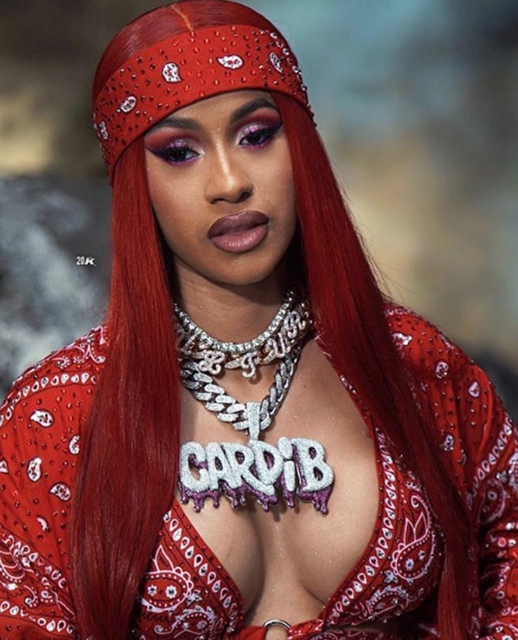 Cardi B... ÇIPLAK VİDEOSUNU YAYINLADI, İNSTAGRAM KALDIRDI! 9