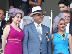 GAZİ KOŞUSUNDA ŞIKLIK YARIŞI!