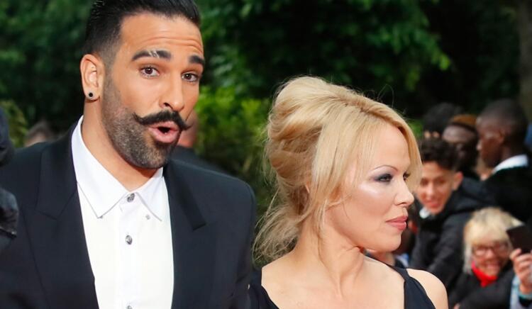 Pamela Anderson… FENER’İN YENİ TRANSFERİNİN EKİ SEVGİLİSİ!