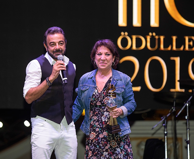 Moonlife Yılın En İyileri...KIBRIS'TA 7 YILDIZLI ÖDÜL TÖRENİ! 10