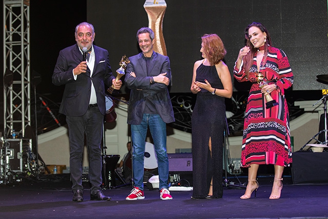 Moonlife Yılın En İyileri...KIBRIS'TA 7 YILDIZLI ÖDÜL TÖRENİ! 11