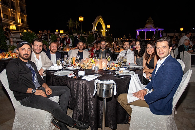 Moonlife Yılın En İyileri...KIBRIS'TA 7 YILDIZLI ÖDÜL TÖRENİ! 35