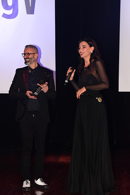 BÜLBÜLLER HAYCANLAR İÇİN ŞAKIDI! 13