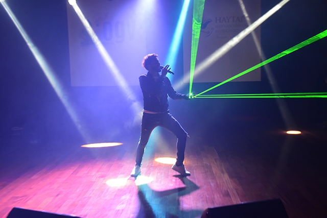 BÜLBÜLLER HAYCANLAR İÇİN ŞAKIDI! 25