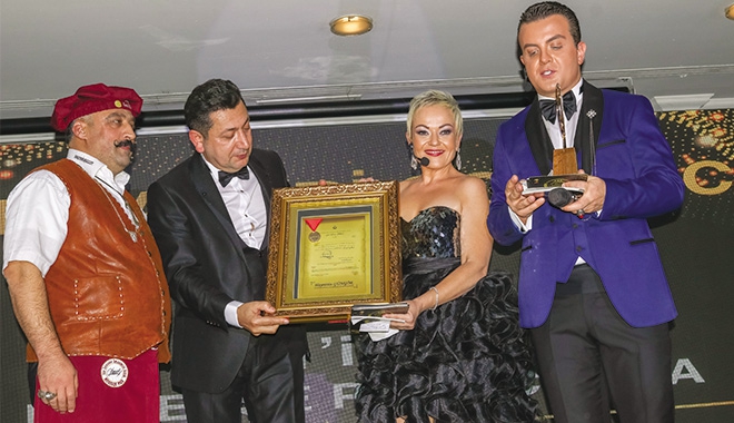TÜRKİYE’NİN EN FAVORİLERİ