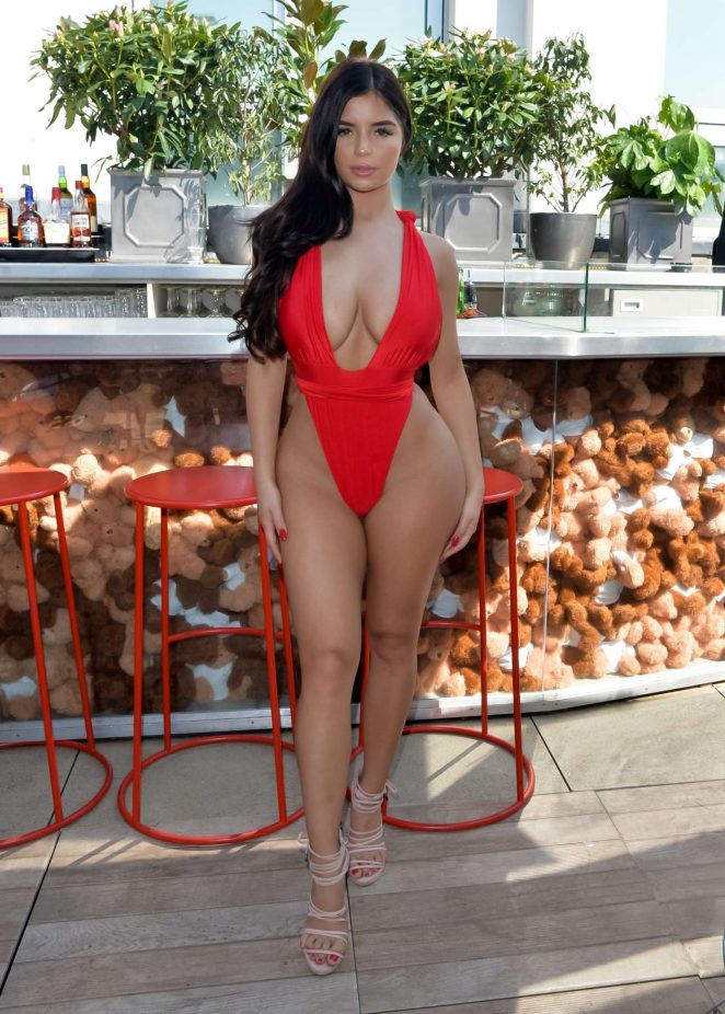 Demi Rose İNSTAGRAMDA DEPREM! 13