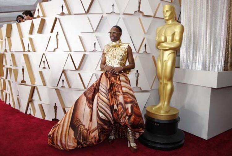 92.OSCAR KIRMIZI HALIYA DAMGA VURANLAR 2