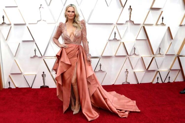 92.OSCAR KIRMIZI HALIYA DAMGA VURANLAR 23
