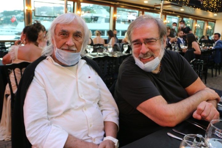 Altın Zirve ve Kariyer Ödülleri ... PANDEMİ SONRASI İLK ÖDÜL TÖRENİ 25