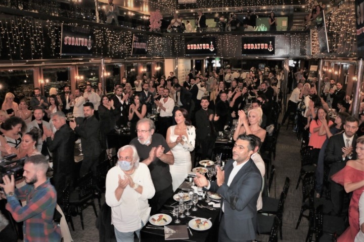 Altın Zirve ve Kariyer Ödülleri ... PANDEMİ SONRASI İLK ÖDÜL TÖRENİ 27