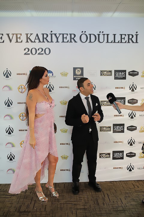 Altın Zirve ve Kariyer Ödülleri ... PANDEMİ SONRASI İLK ÖDÜL TÖRENİ