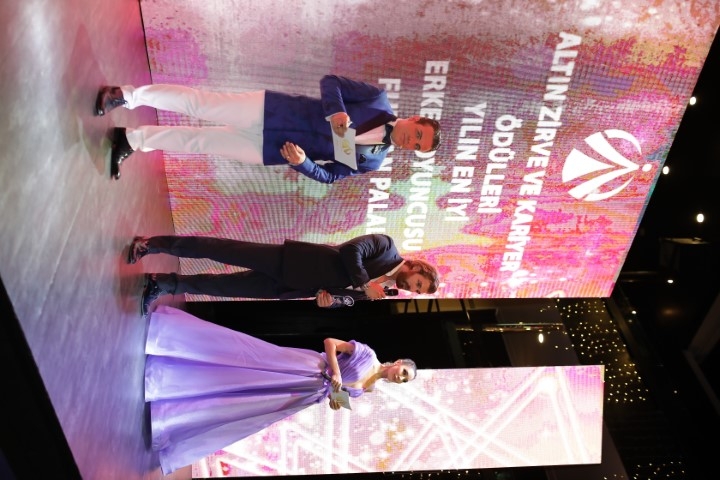 Altın Zirve ve Kariyer Ödülleri ... PANDEMİ SONRASI İLK ÖDÜL TÖRENİ 9