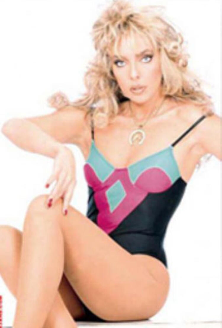 EFSANE OYUNCULARIN OLAY POZLARI 22