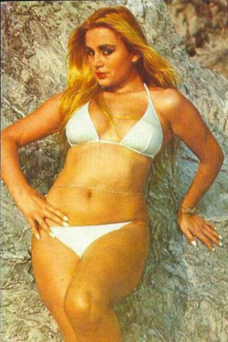 EFSANE OYUNCULARIN OLAY POZLARI 26