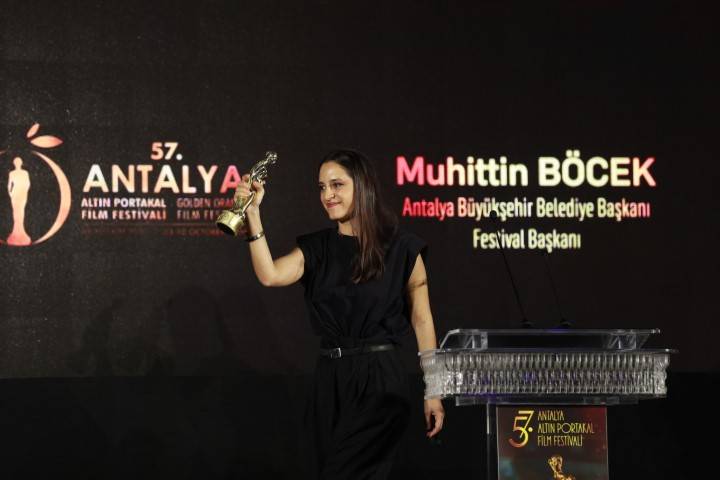 57. Antalya Altın Portakal Film Festivali... ALTIN PORTAKALLAR SAHİPLERİNİ BULDU! 52