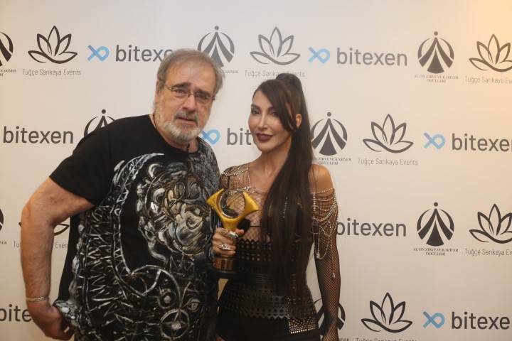 ALTIN ZİRVE VE KARİYER ÖDÜLLERİ SAHİPLERİNİ BULDU 10