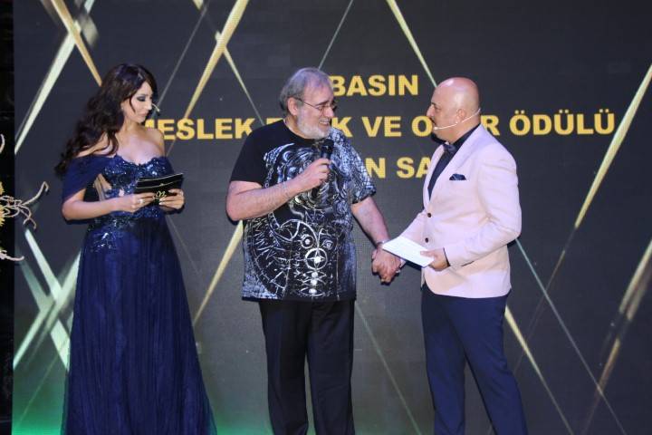 ALTIN ZİRVE VE KARİYER ÖDÜLLERİ SAHİPLERİNİ BULDU 18